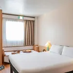 Ibis Bilbao Otel