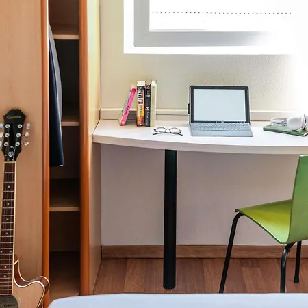 Ibis Bilbao Hotell