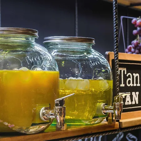 Ibis Bilbao Szálloda *