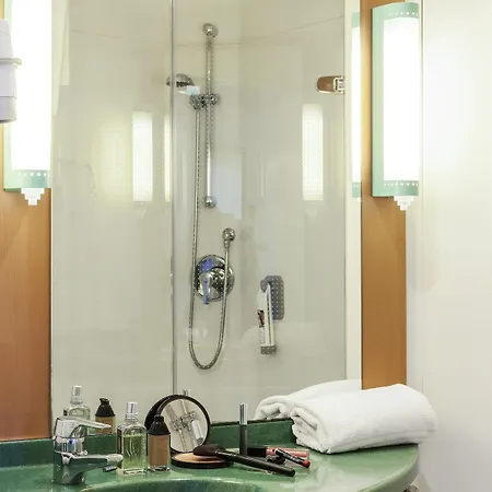 Ibis Bilbao Hotel