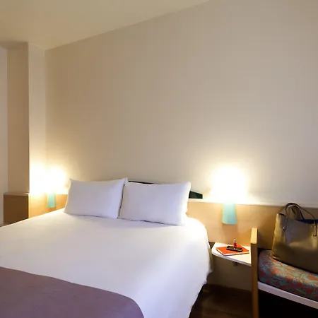 Ibis Bilbao *