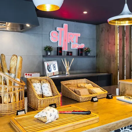 Ibis Bilbao Hotel *